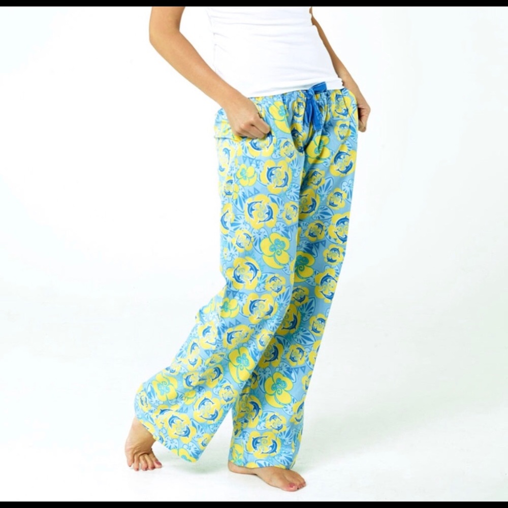 Loungewear/pajamas - Picture 2 of 4